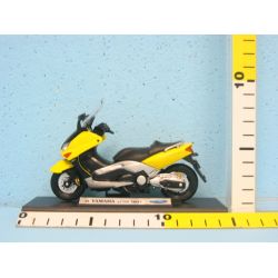 WELLY 1:18  12157 YAMAHA XP500 - 2