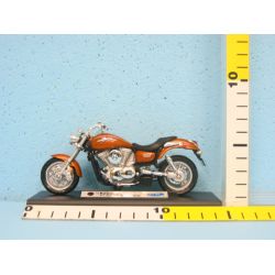 WELLY 1:18  12166 KAWASAKI  VULCAN 1500 MEAN STREAK  - 2