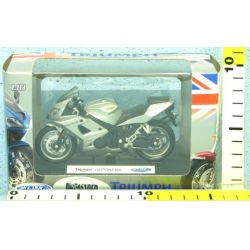 Welly motor  1:18 2179 TRIUMPH Daytona 600 - 2