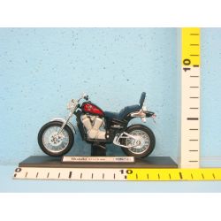 WELLY 1:18 19661 HONDA STEED 600 - 2