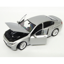 WELLY 1:24 BMW 535i SREBRNY - 2