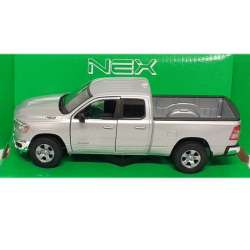 WELLY 1:27 Ram 1500 srebrny - 1