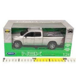 WELLY 1:27 Ram 1500 srebrny - 3