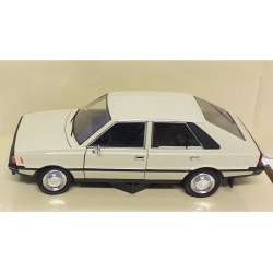 WELLY 1:24 FSO Polonez -kremowy - 1