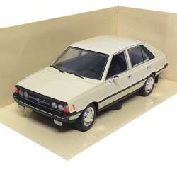 WELLY 1:24 FSO Polonez -kremowy - 2