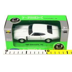Welly 1:34 1968 Oldsmobile 442 - biały - 2